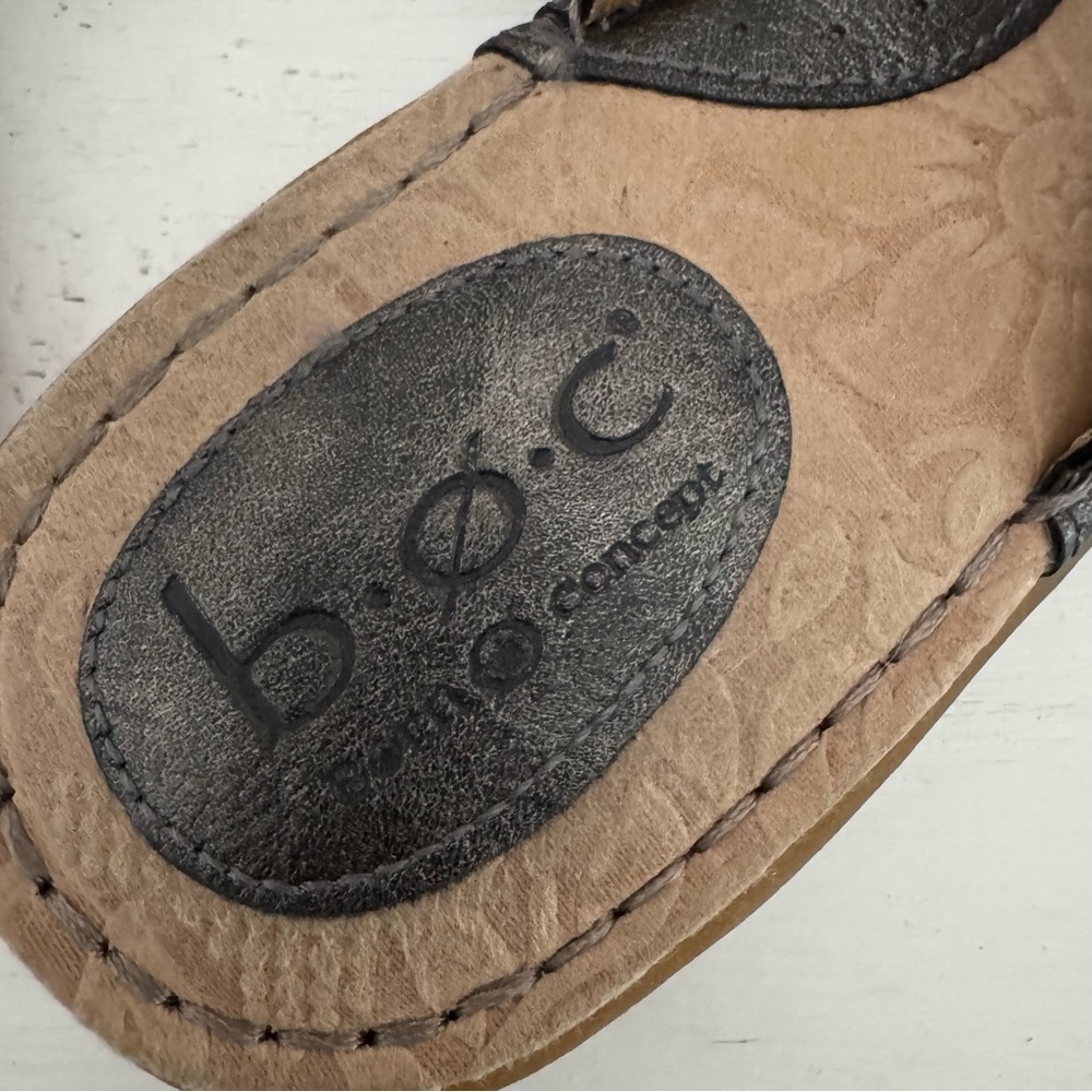BOC‎ Born Flip Flop Thong Bow Comfort Sandals Pewter Size 8 - Picture 6 of 11